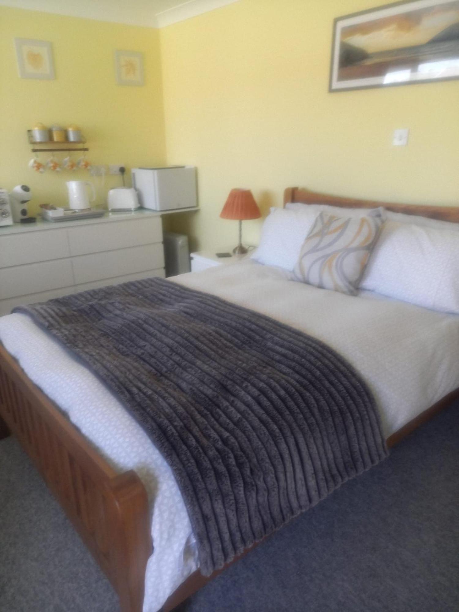 Self Contained Garden Annexe In Bodmin Apartment ภายนอก รูปภาพ